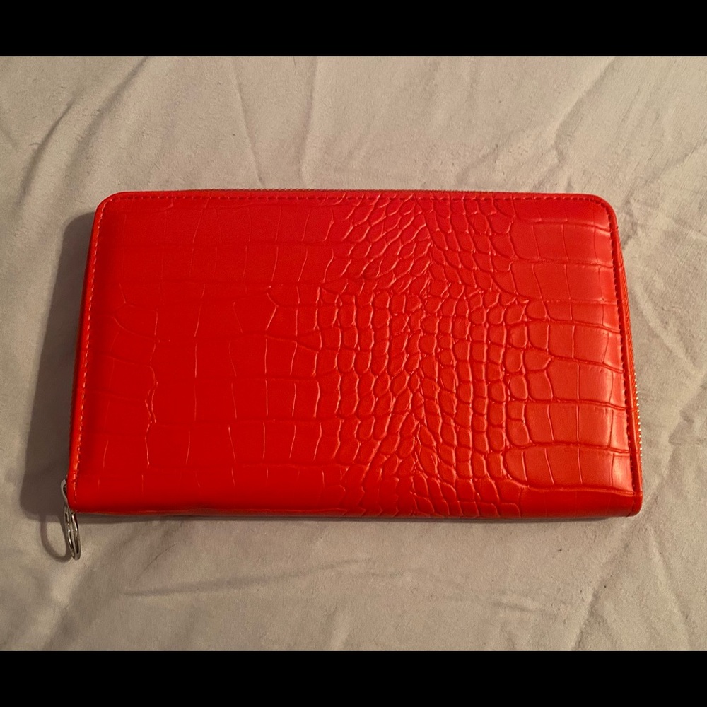 Travel wallet organizer